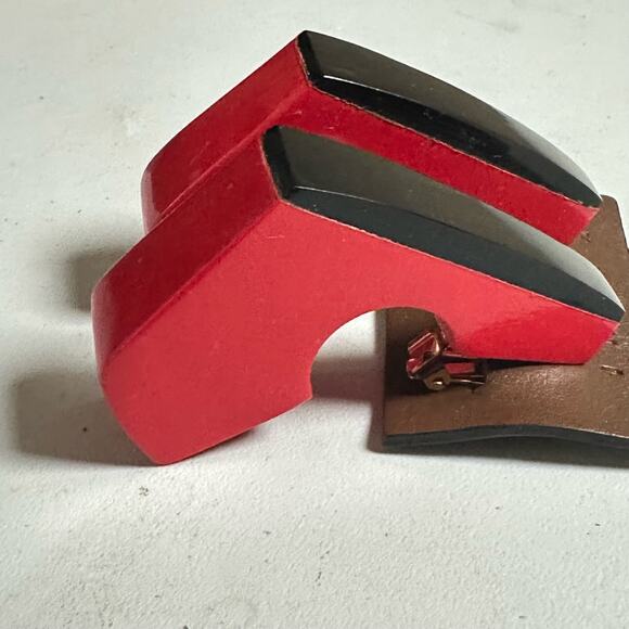 Marni Resin Geometric Earrings in Red and Black - Picture 9 of 10